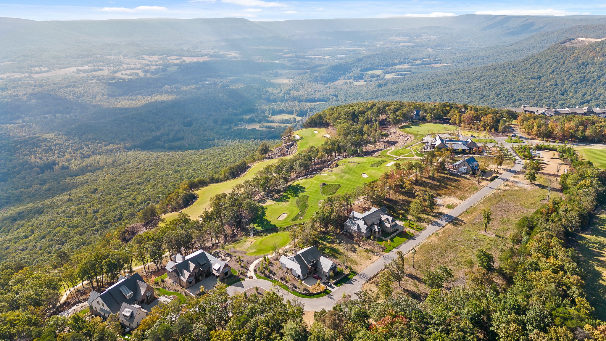Mountain ridge community